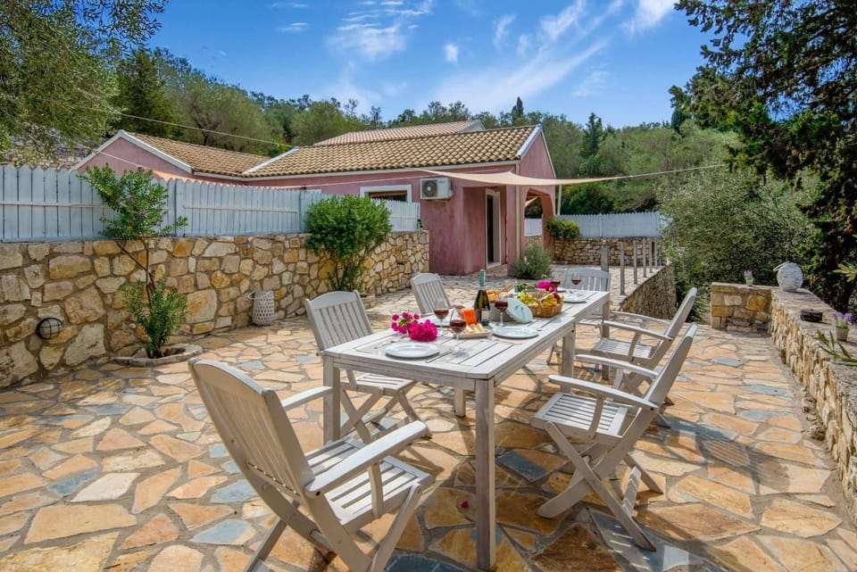Garden, Dining area, Garden view