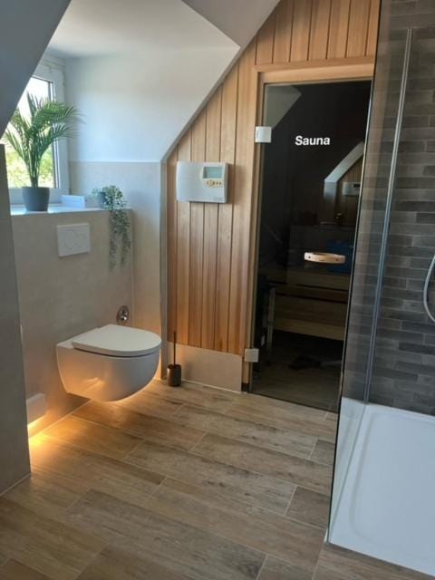 Sauna, Bathroom