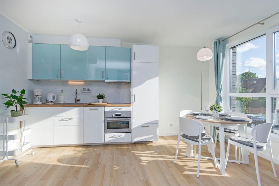 Kitchen or kitchenette, Dining area, dishwasher, minibar, pet friendly, stove