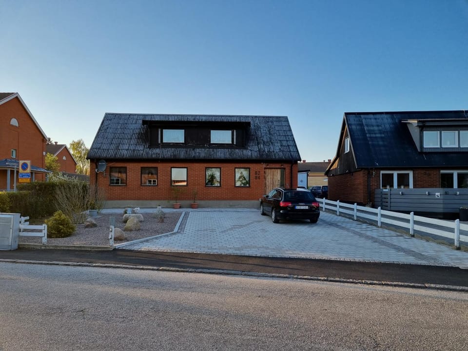 Property building, Parking