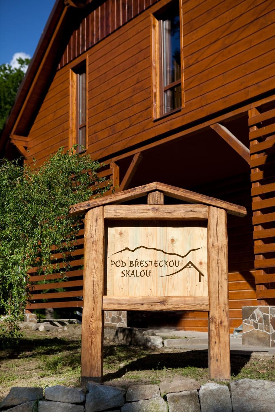 Pod Břesteckou skalou Bed and Breakfast in South Moravian Region