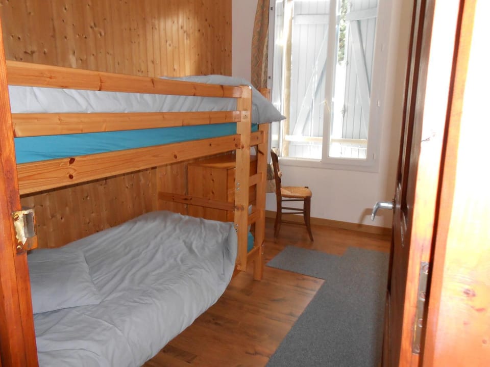 location MIRANDE 2 chambres 4 couchages 9 quartier Pon Apartment in Nouvelle-Aquitaine