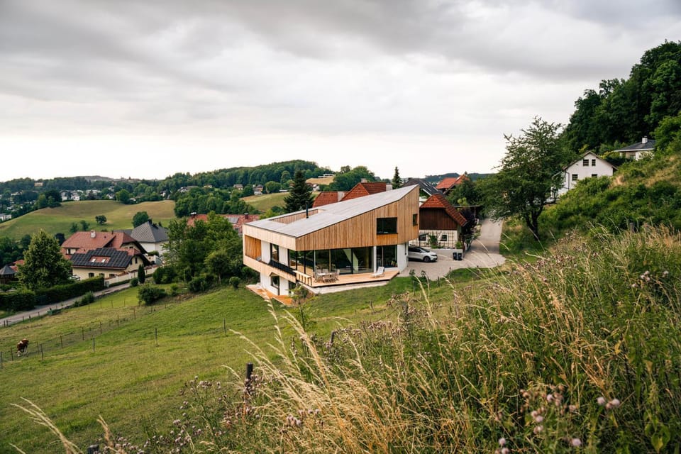 Property building, Natural landscape