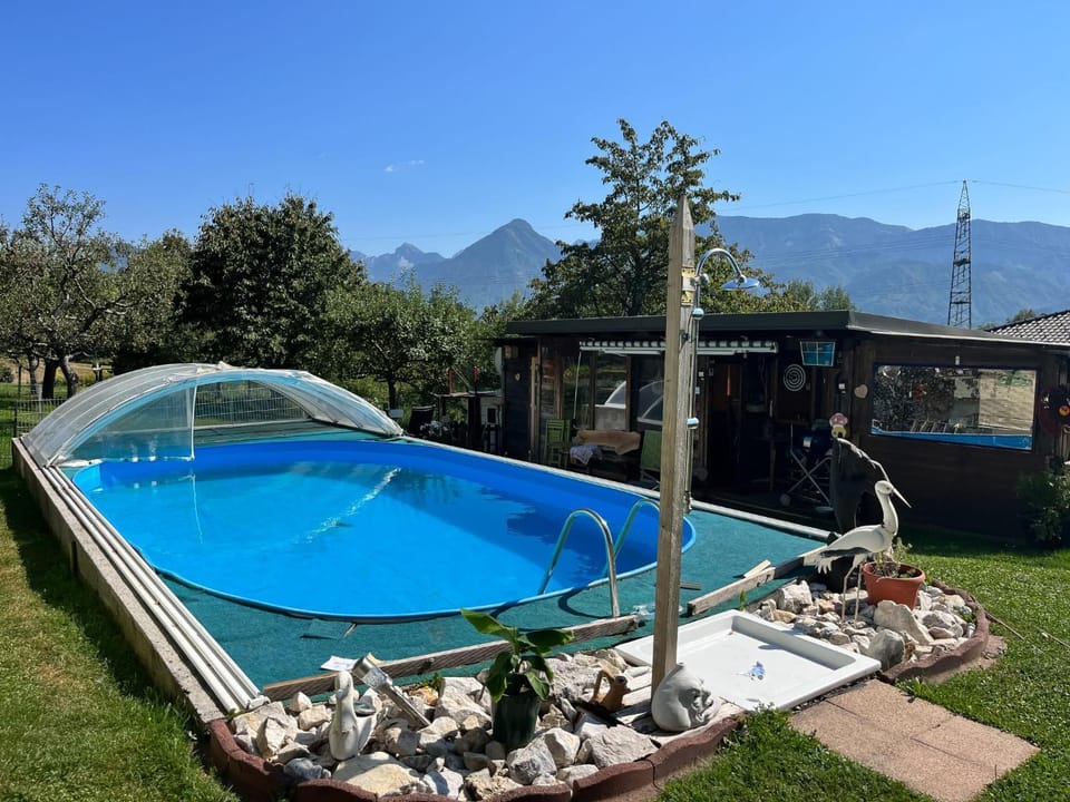 Swimming pool