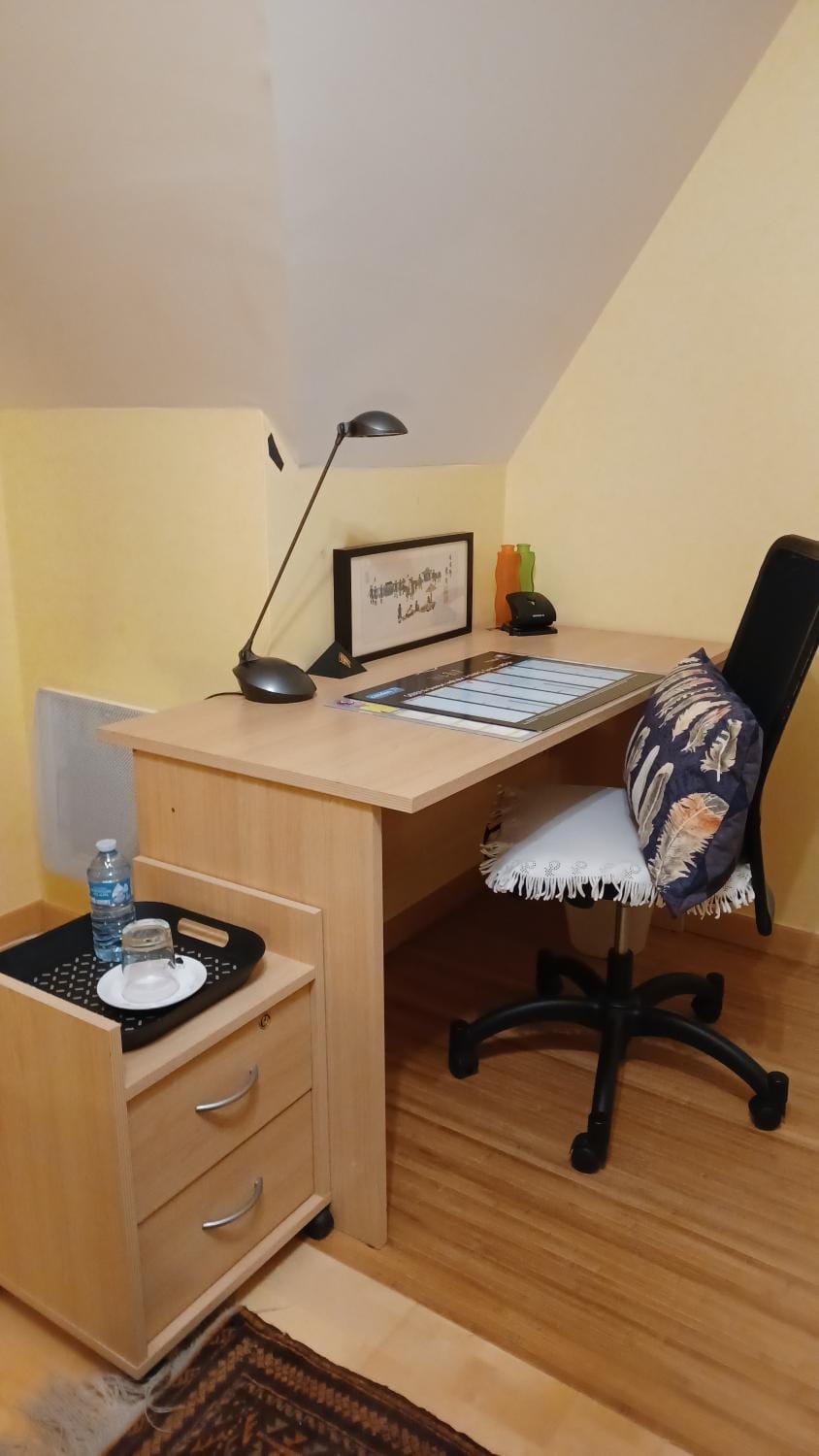 Chambre chez l'habitant vue sur jardin, parking Vacation rental in Brittany