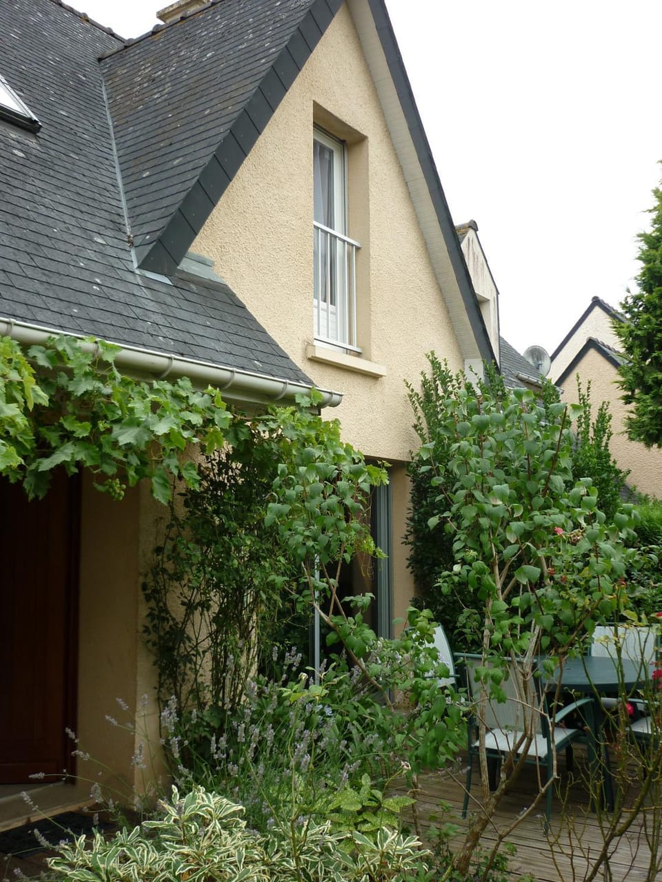 Chambre chez l'habitant vue sur jardin, parking Vacation rental in Brittany