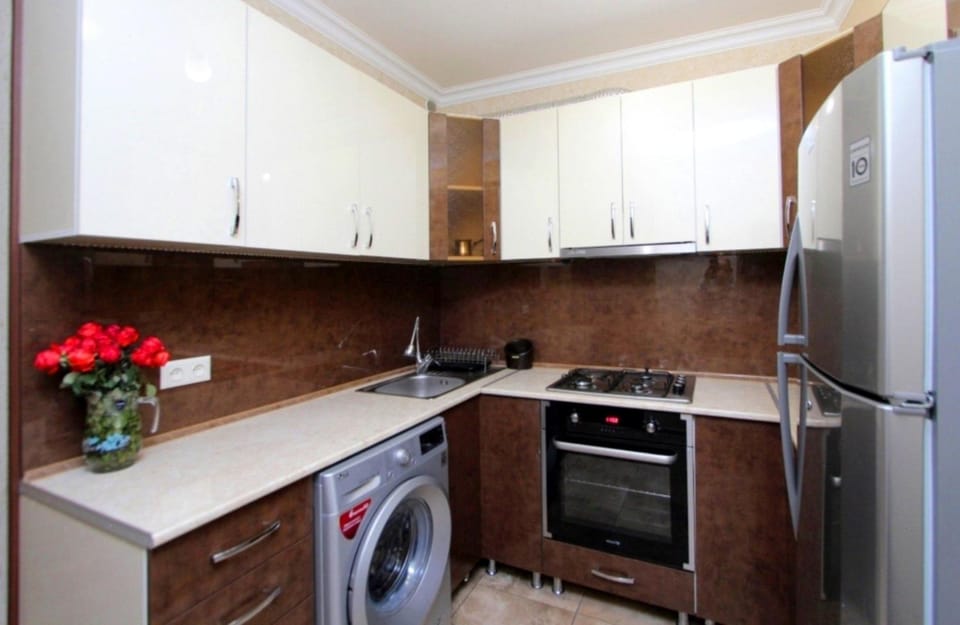 Family Spacious 2 Bedroom Apartment in the Middle of City Center, Next To North Avenue Apartment in Yerevan