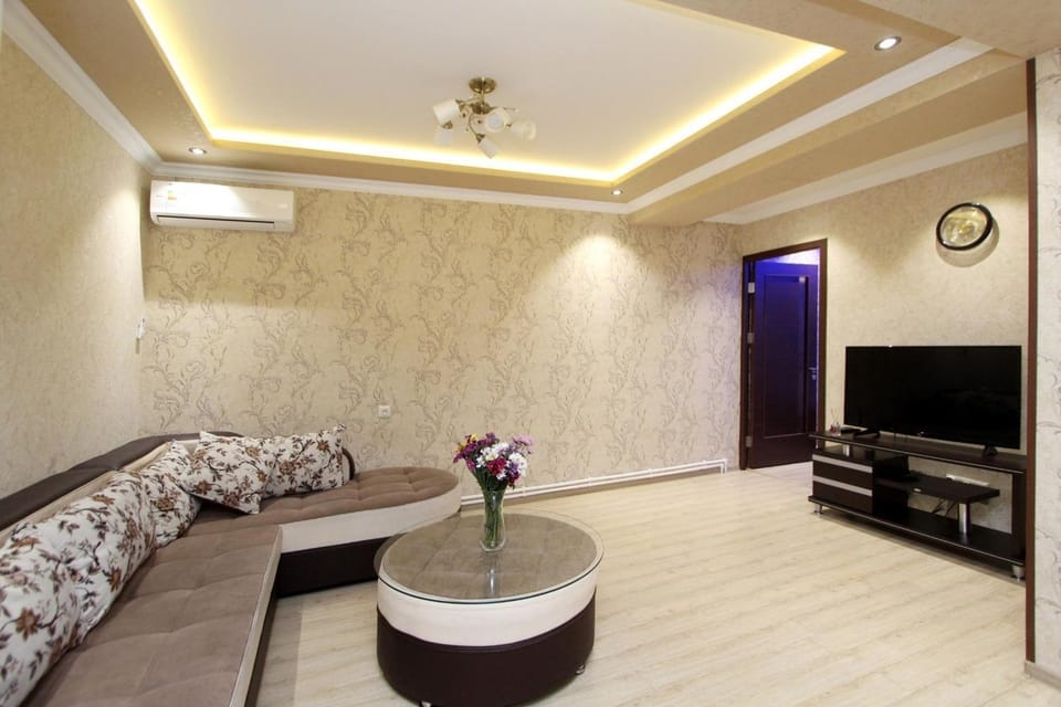 Family Spacious 2 Bedroom Apartment in the Middle of City Center, Next To North Avenue Apartment in Yerevan