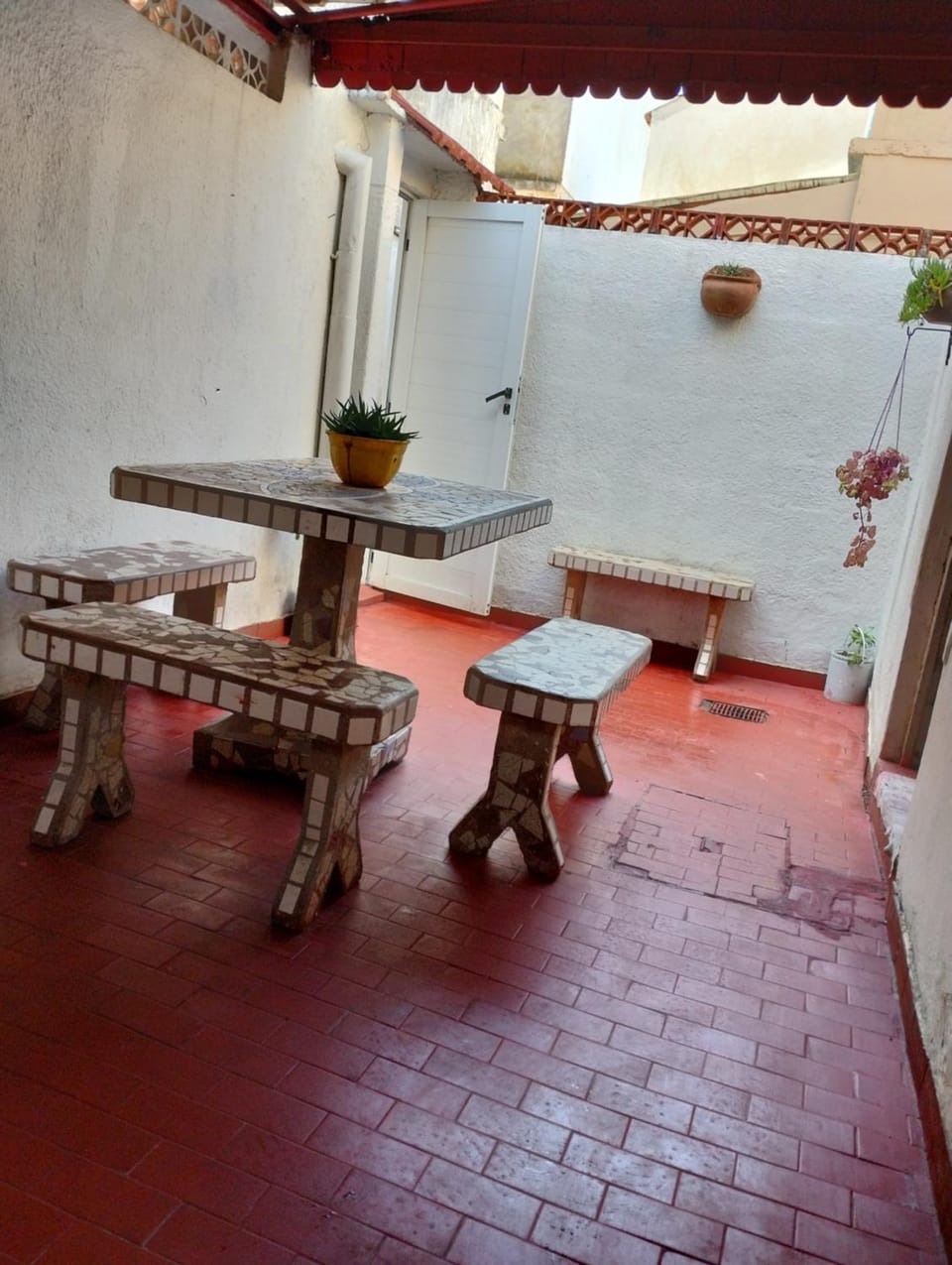 Patio, Dining area