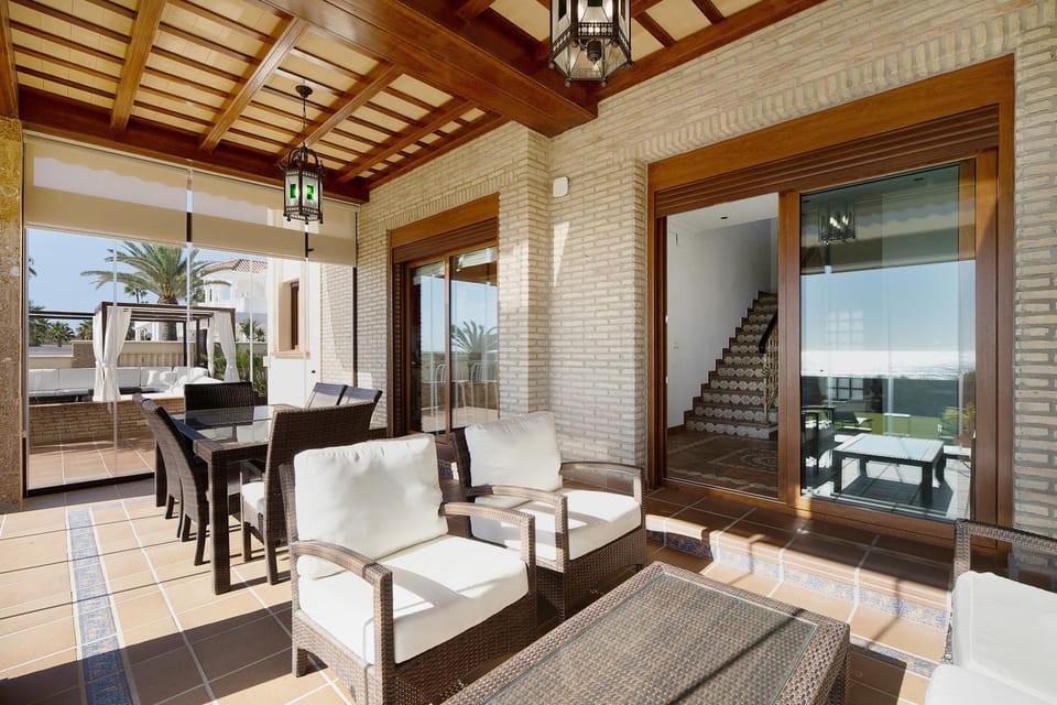 Property building, Living room