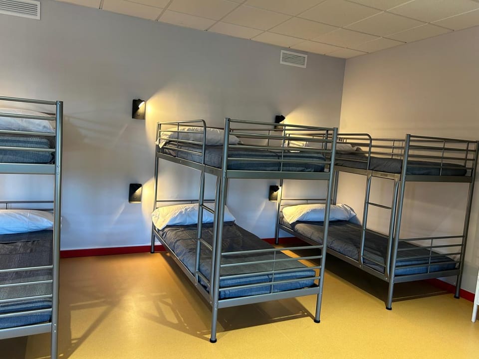 ALBERGUE A POBRA DO BROLLON Hostel in Galicia