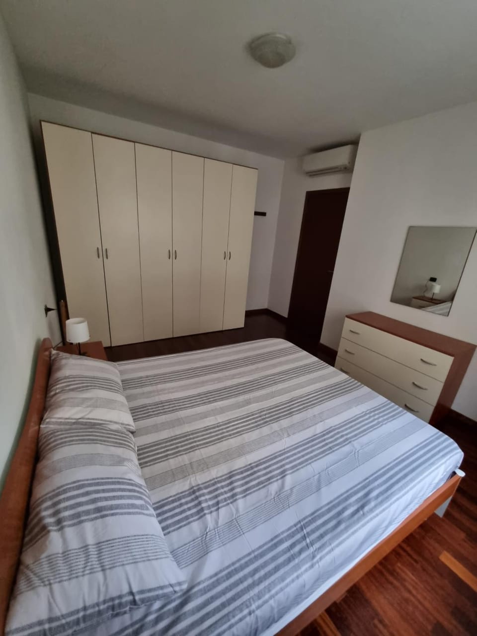 Bed, Bedroom, wardrobe