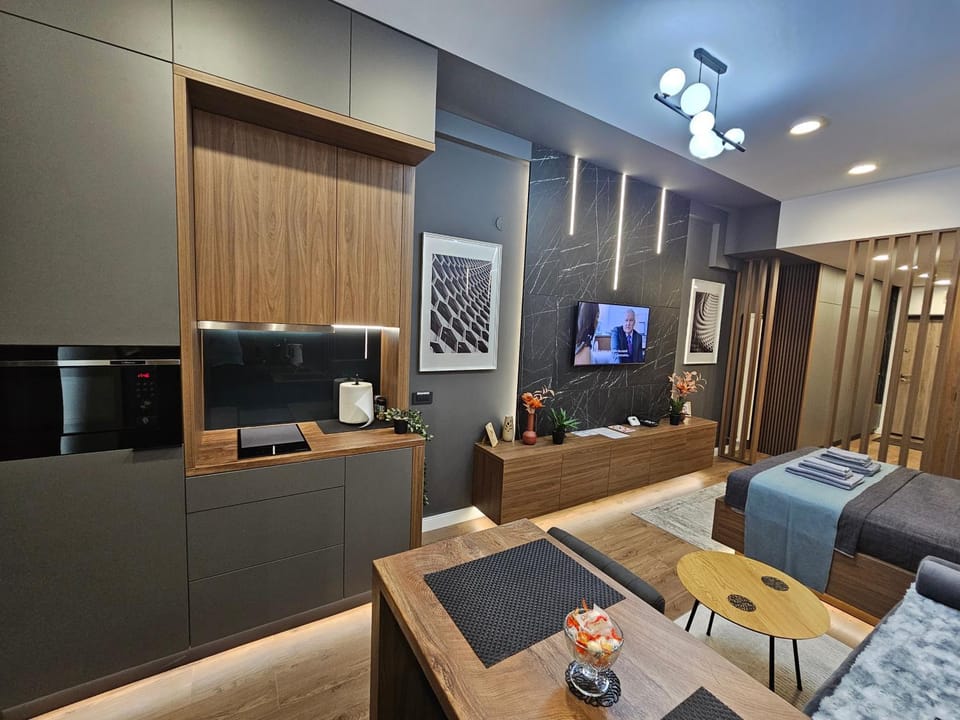 TV and multimedia, Living room, Dining area, Evening entertainment, oven