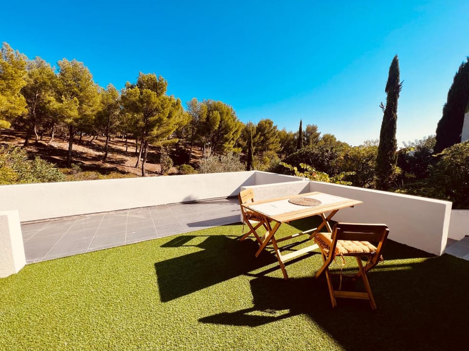 View (from property/room), Balcony/Terrace