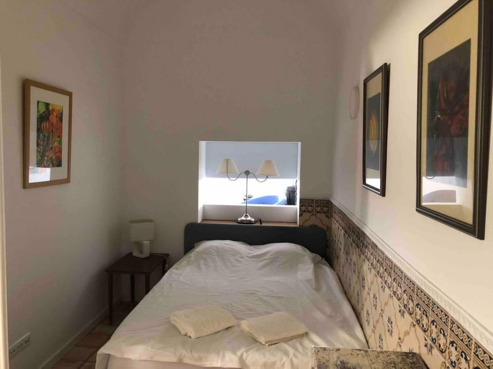 Stunning Fishermans House in Central Fuseta House in Fuseta
