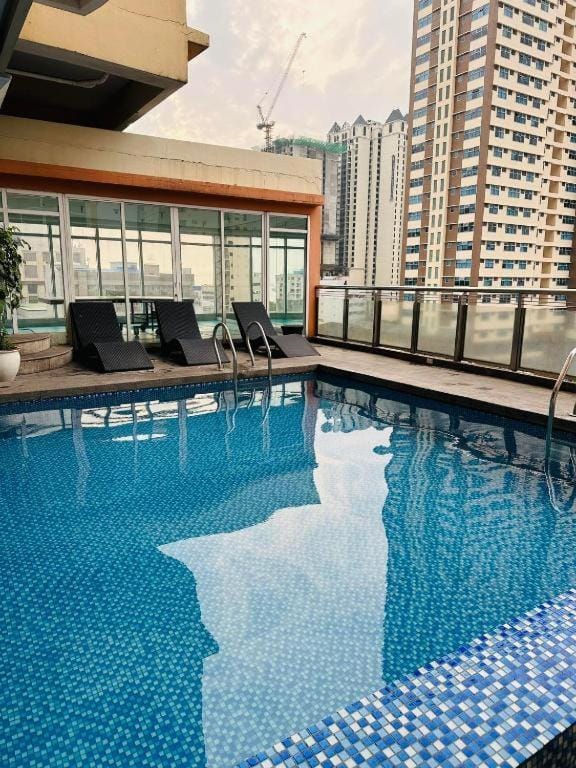 Birch Tower Apartment hotel in Manila City