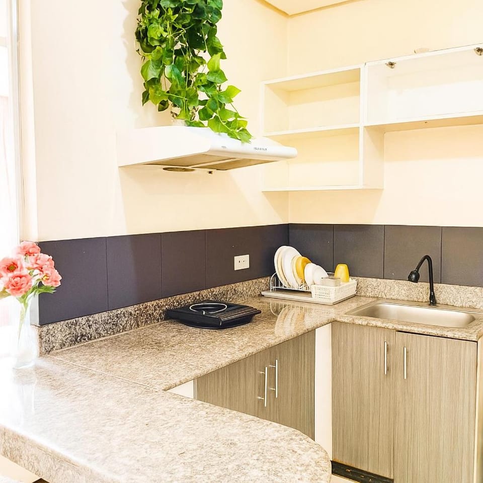 Birch Tower Apartment hotel in Manila City