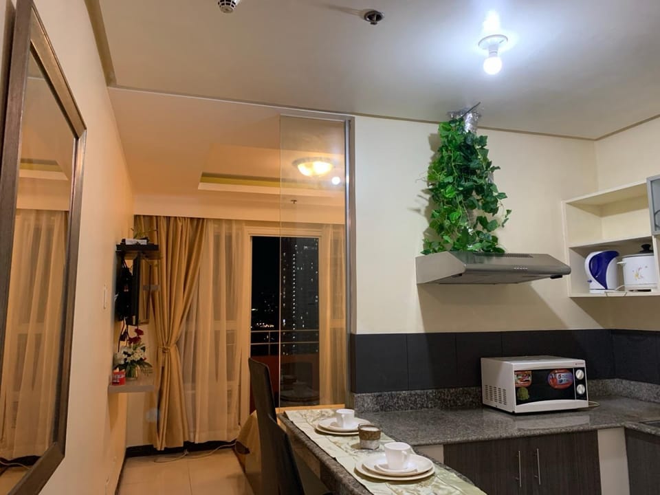 Birch Tower Apartment hotel in Manila City