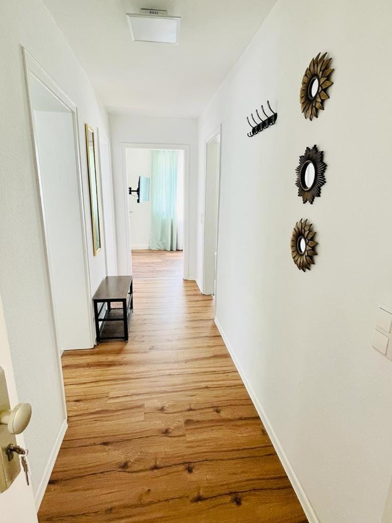 3Rooms Central Modern near MTU- Lakescape FeWos Apartment in Friedrichshafen