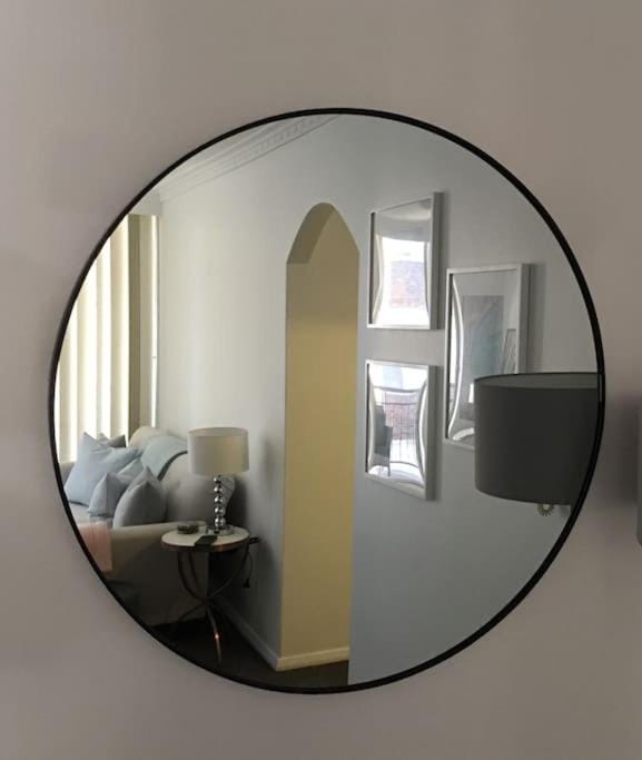 Harbourside Style, 2 Bed, A/C, Pool -Elizabeth Bay Apartment in Sydney