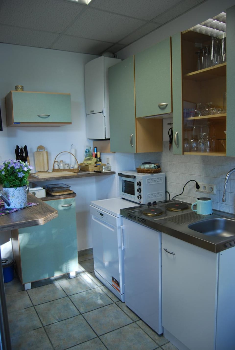 Kitchen or kitchenette