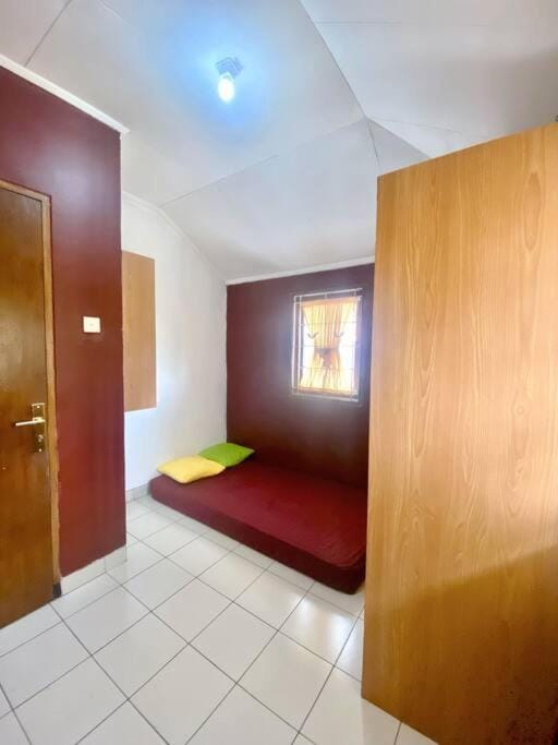 Guest House Sakura F3 Villa in West Java