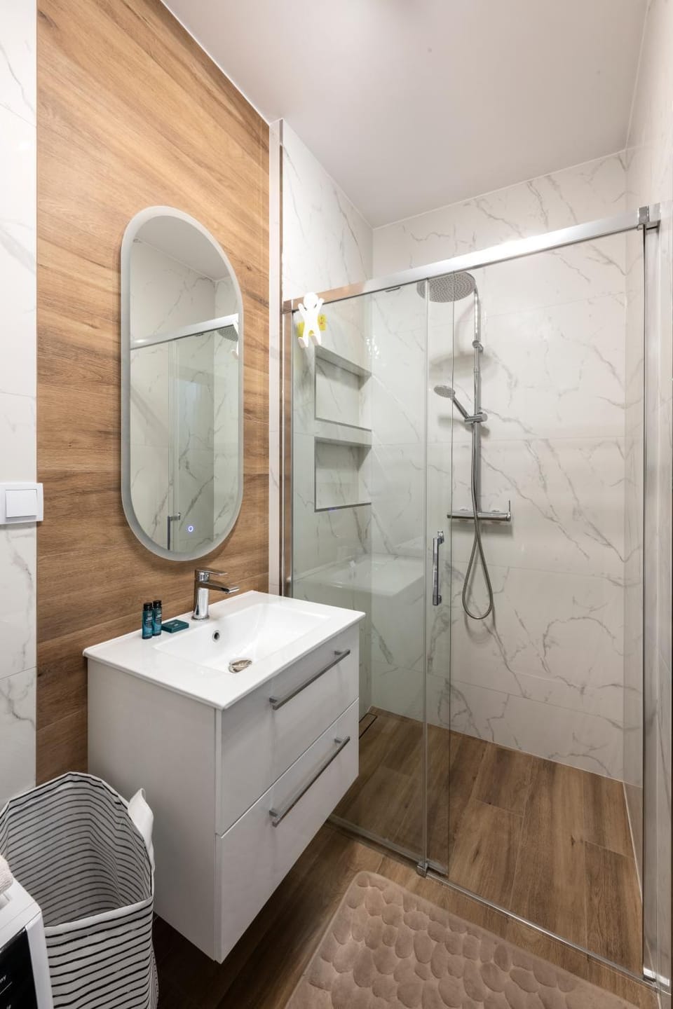 Shower, Bathroom