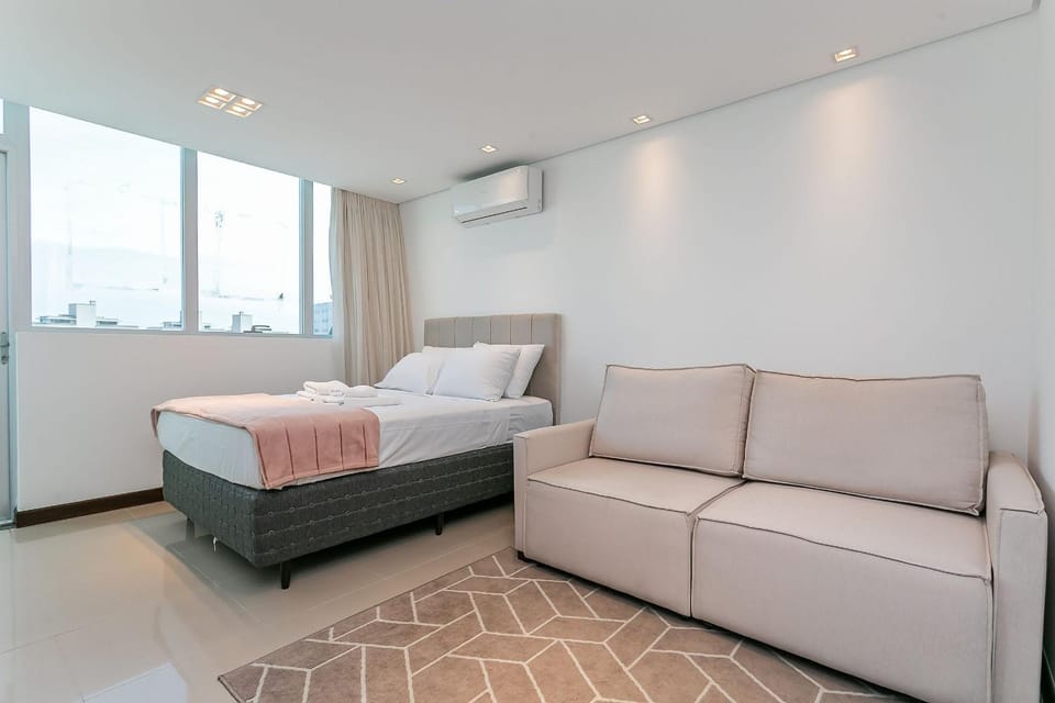 Bed, air conditioner