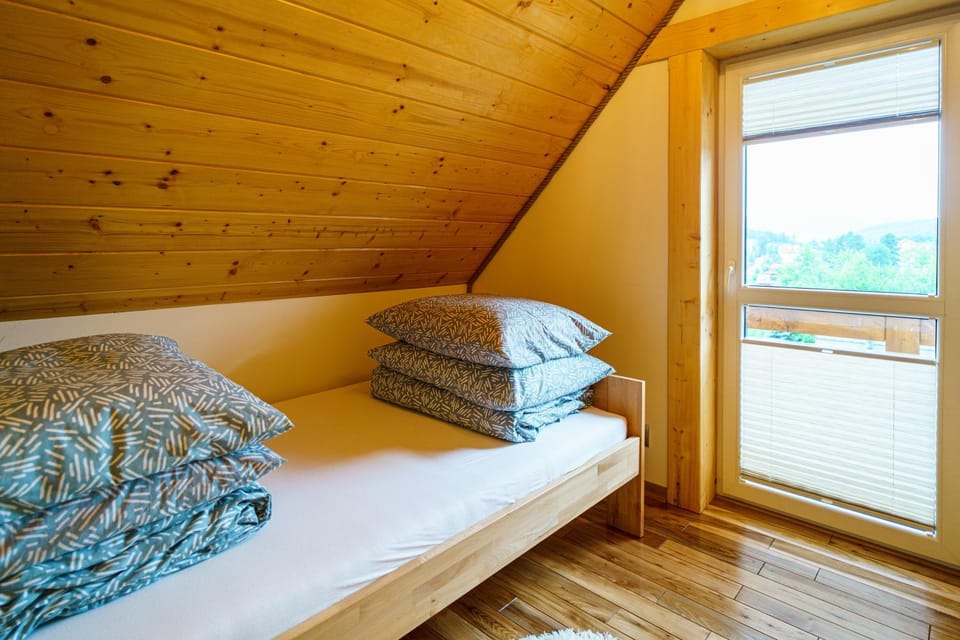 Apartament z widokiem na Jezioro Solińskie - Zawóz Apartment in Slovakia