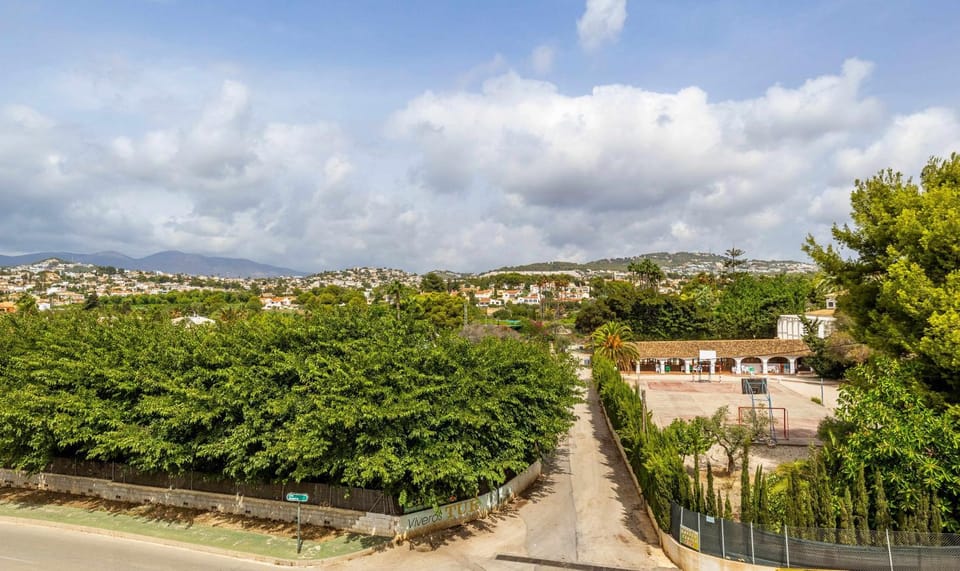 Bird's eye view, City view, Mountain view