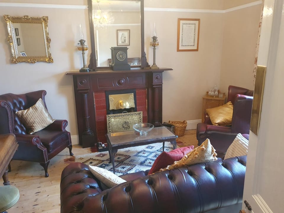 Living room, flat iron