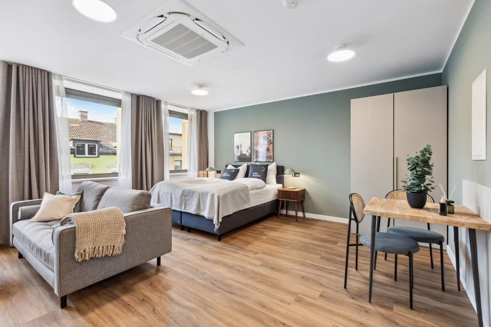 Living room, Photo of the whole room, Bedroom