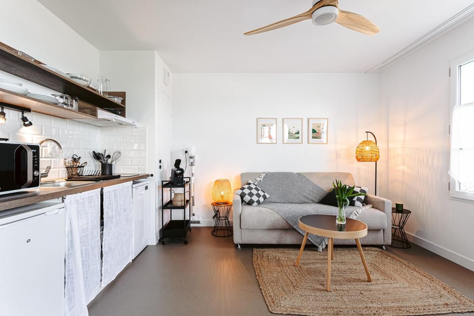 Property building, Living room