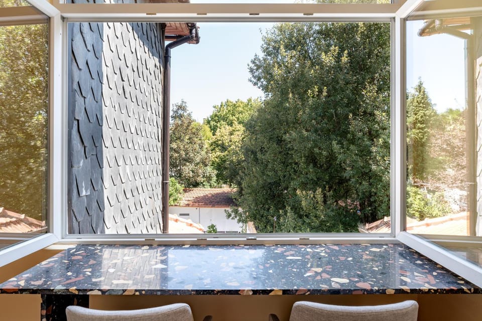 Spring, Day, View (from property/room), Dining area, Garden view