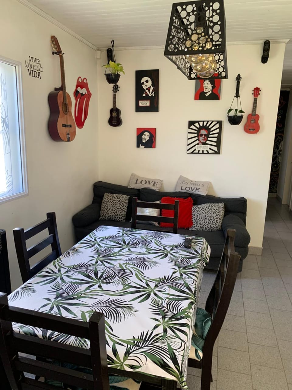 Living room, Dining area