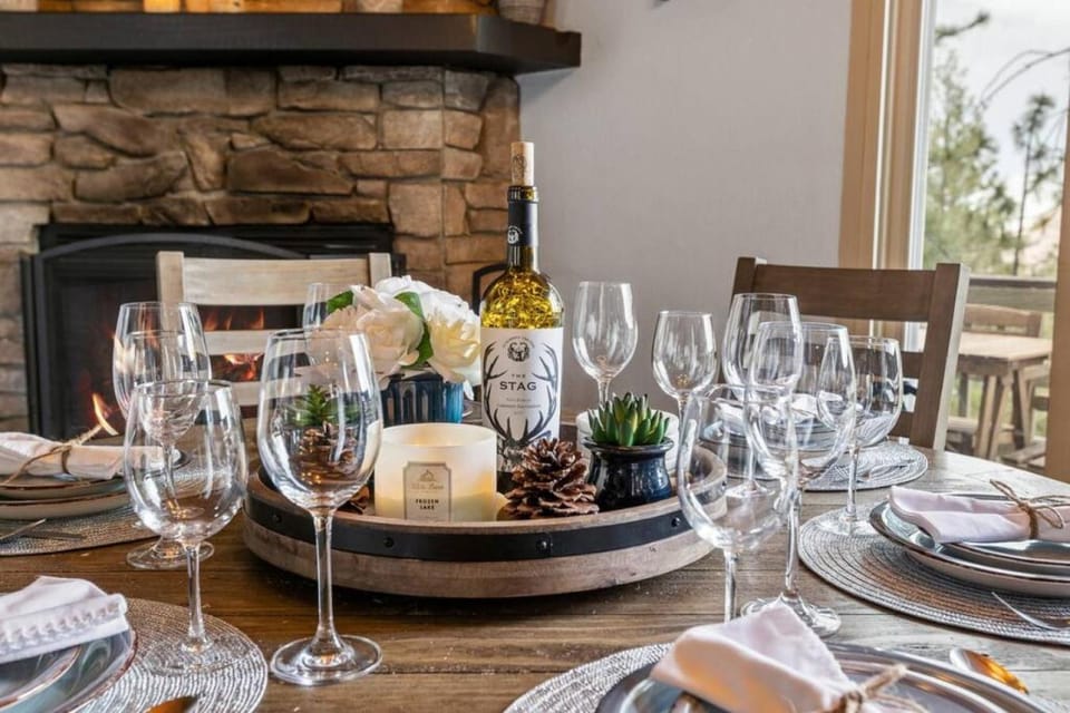 Food and drinks, Dining area