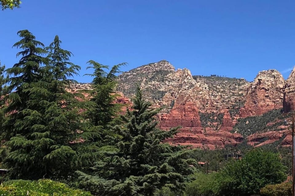 DreamCatcher South Walk to Shop Dine Hike Apartment in Sedona