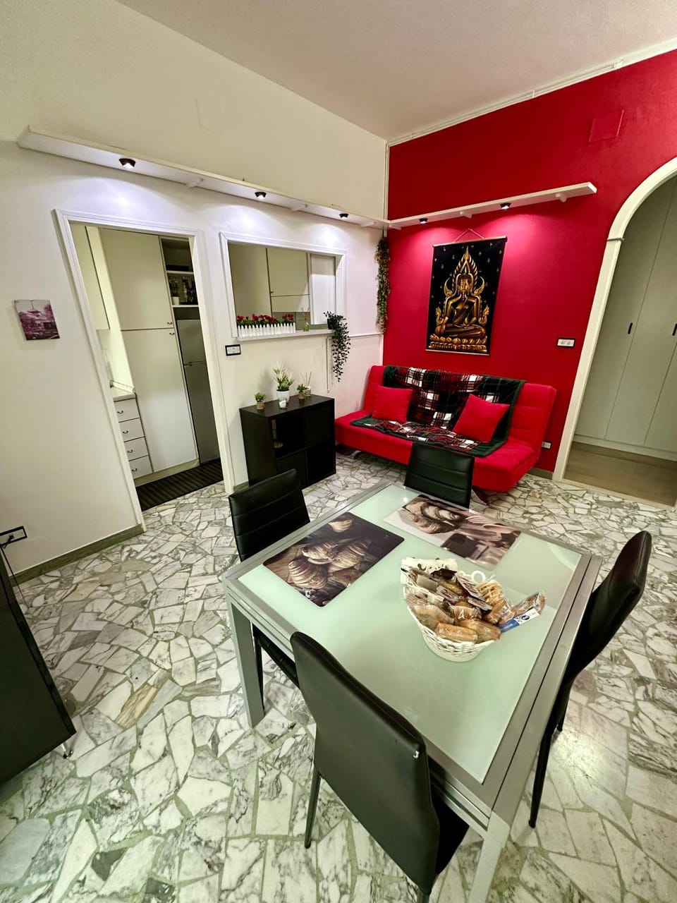 Living room, Seating area, Dining area, locker, air conditioner