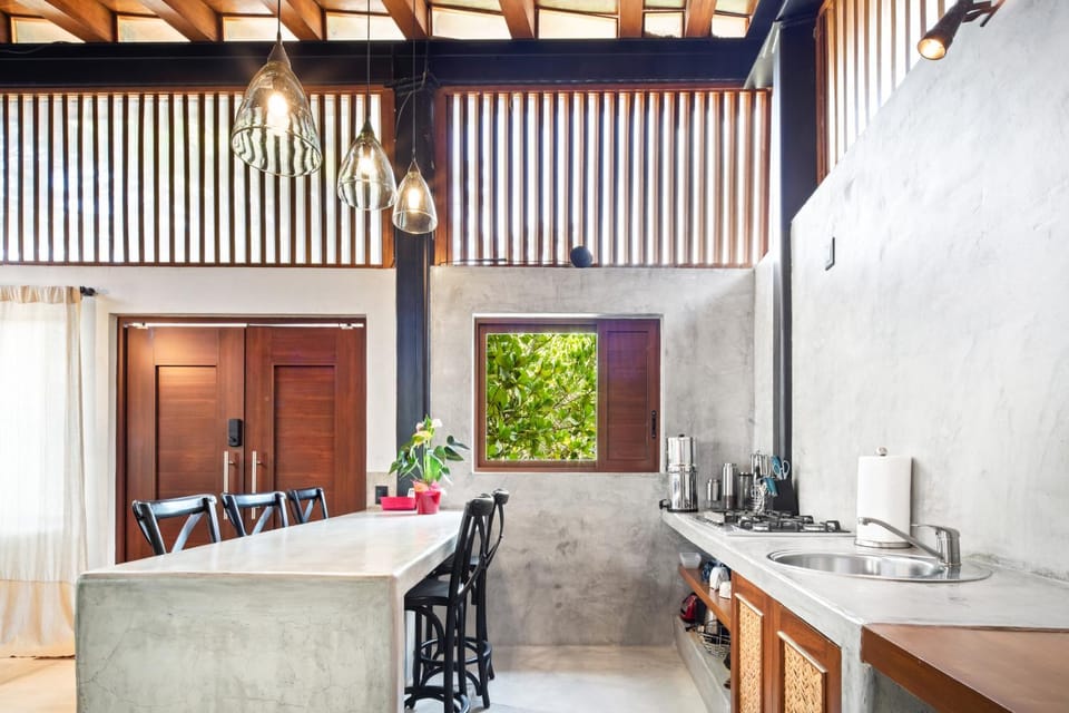 Kitchen or kitchenette, Living room, Dining area