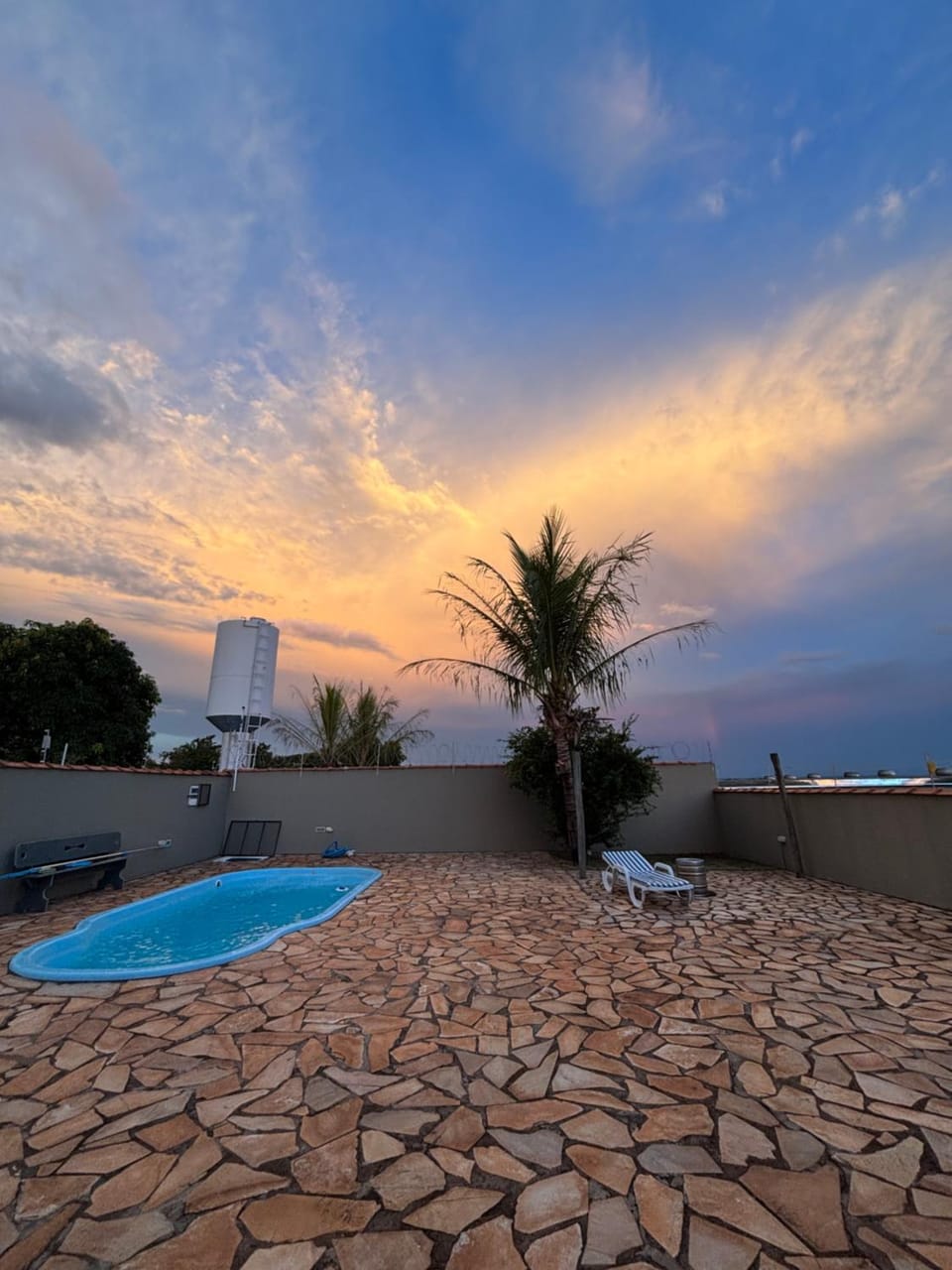 Casa de Brotas com Piscina House in Brotas
