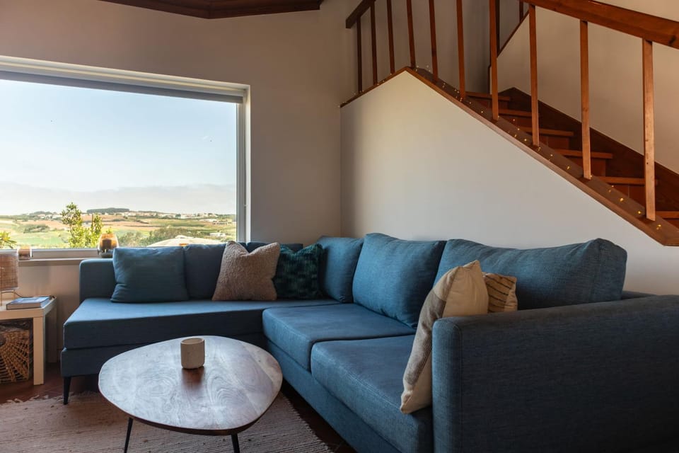 View (from property/room), Living room, Seating area
