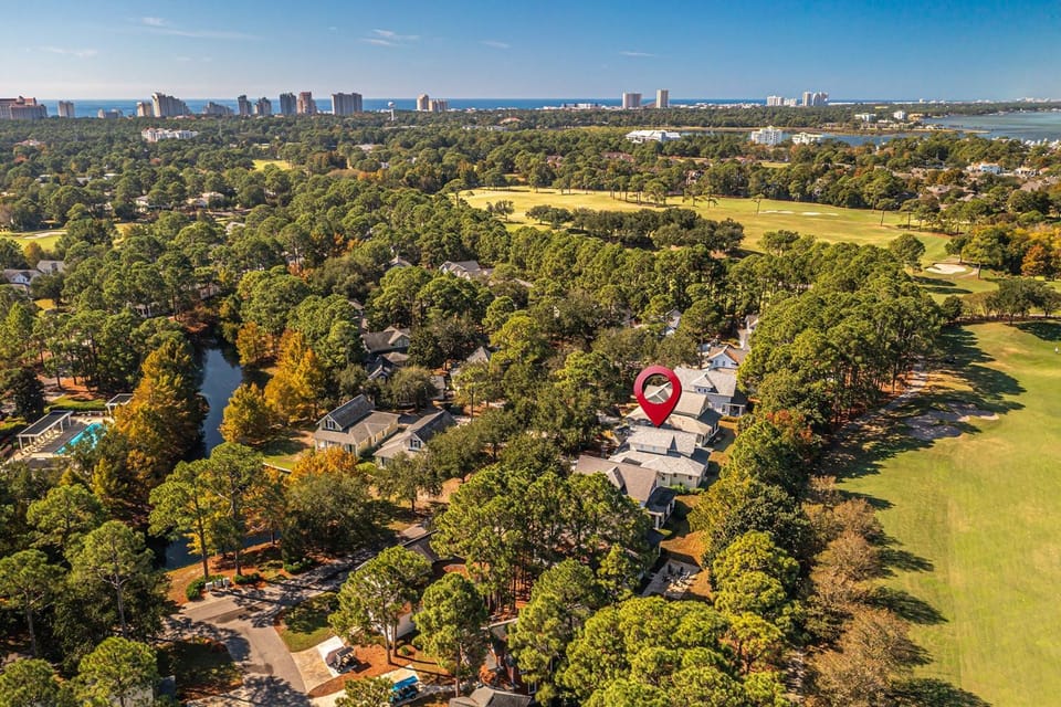 1364 Laurel Grove home House in South Walton County
