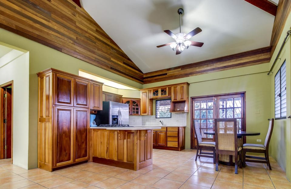Villa Maya Gold Standard and Certified Villa in San Ignacio