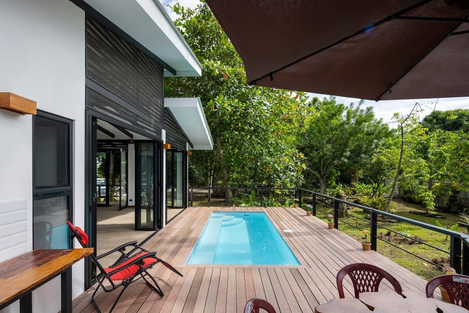 Property building, Swimming pool