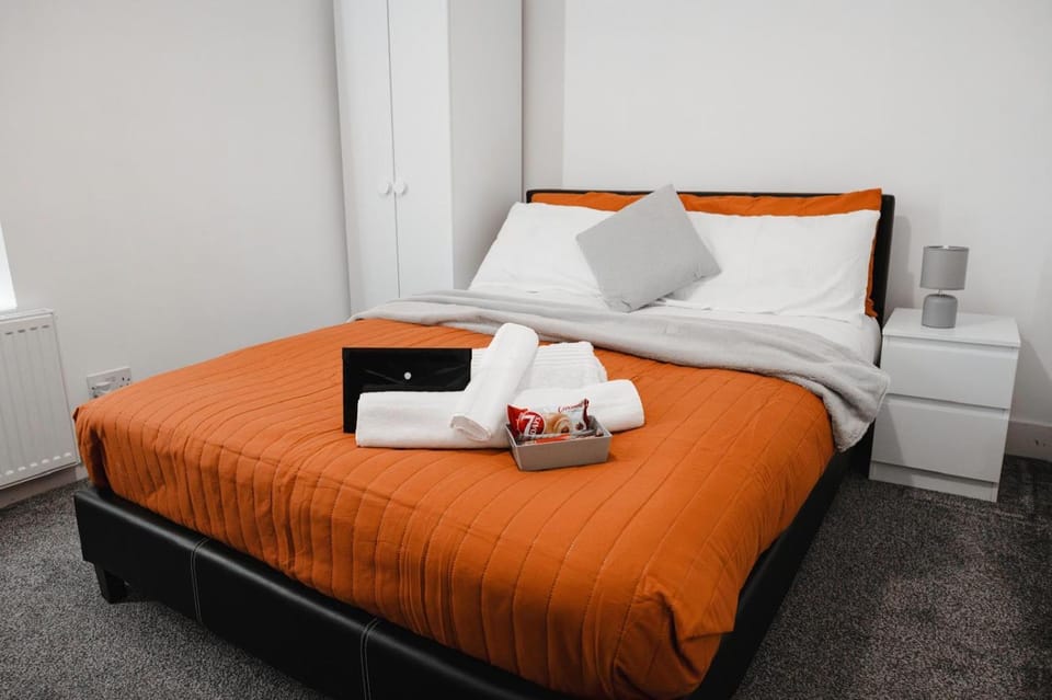 Cosy Ensuite Bedroom I 5min walk from Bramall Lane Stadium Vacation rental in Sheffield