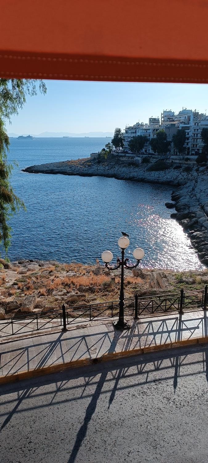 Sea Luxury Apartments Apartment in Pireas