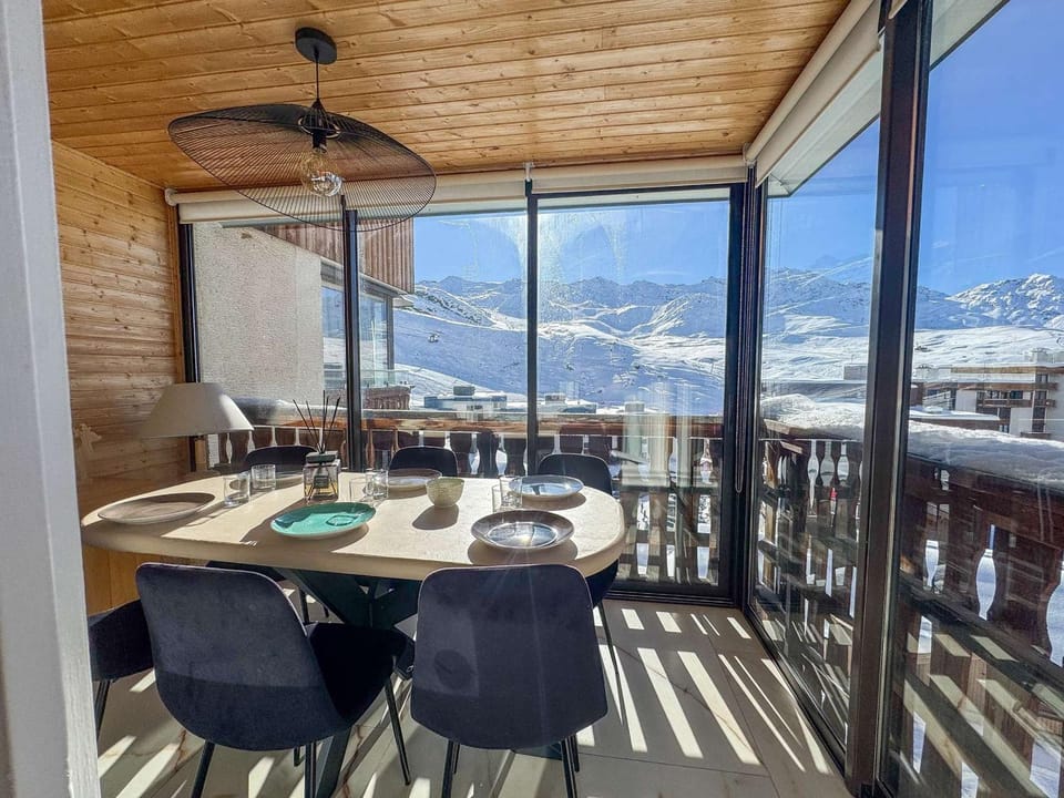 Appartement Val Thorens 5 pers, Véranda, Local à skis - FR-1-637-63 Apartment in Les Allues