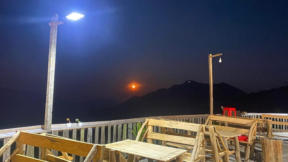 Night, Mountain view