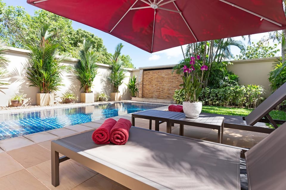 Garden view, Swimming pool