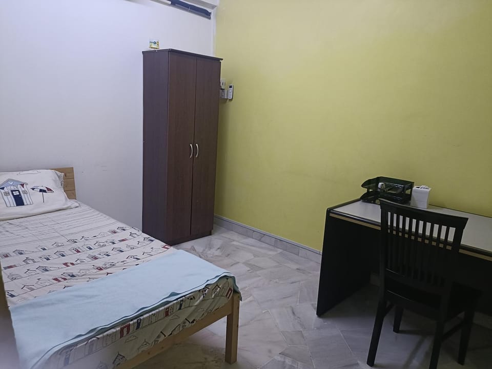 Bed, Bedroom, wardrobe